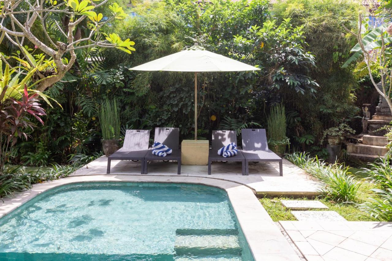 Villa Poppy Seminyak Exterior foto